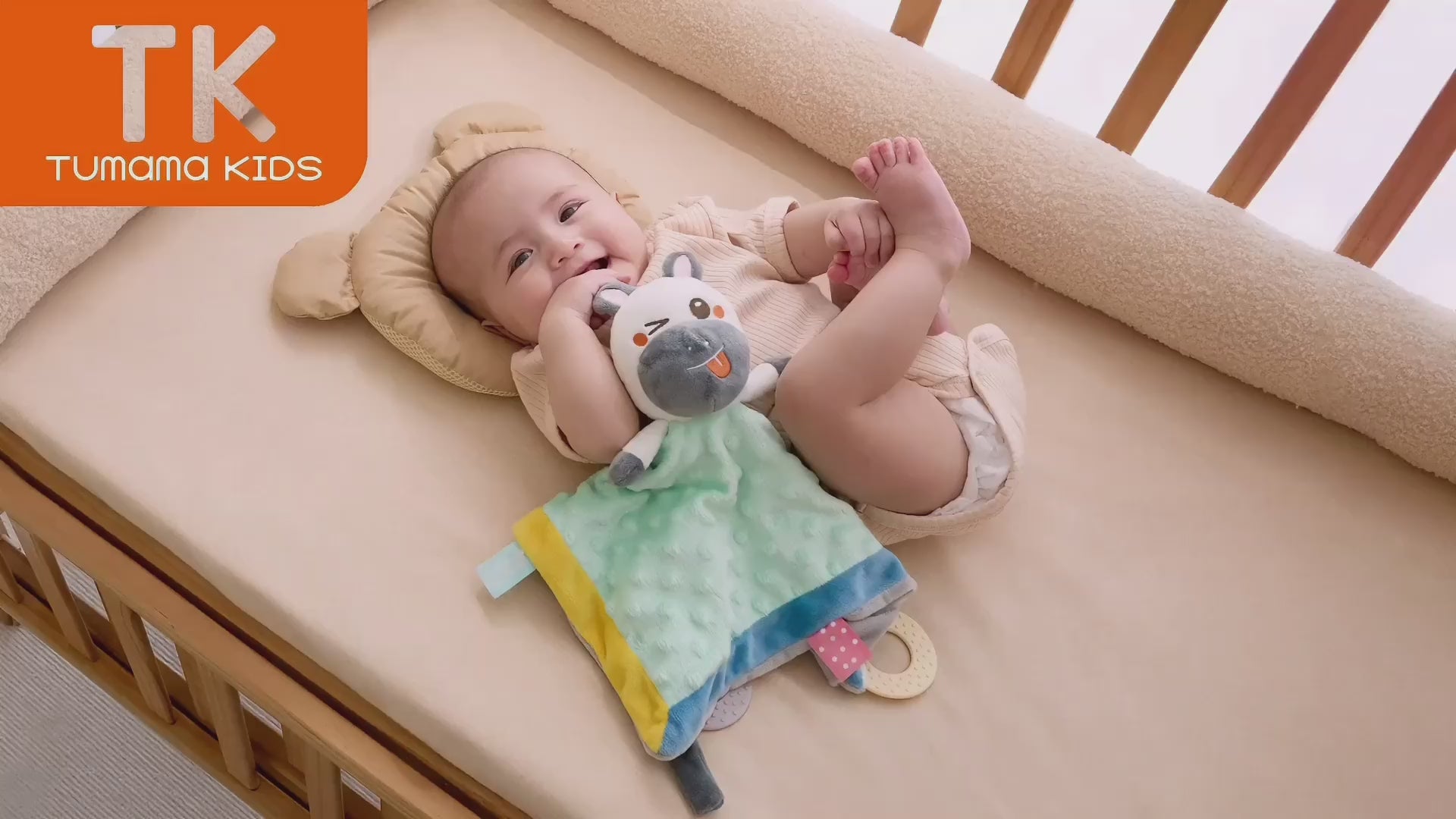 Mommy-uses-this-comfort-blanket-to-play-with-her-baby-and-wipe-his-saliva